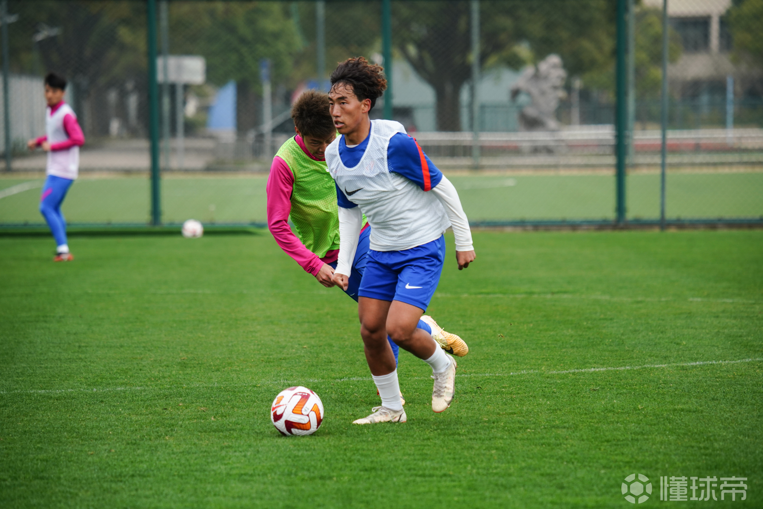 关于广州队发布备战花絮;赛前外线爆发;法联杯任务艰巨;训练强度显著提升的信息 关于广州队发布备战花絮;赛前外线爆发;法联杯任务艰巨;训练强度显著提升的信息