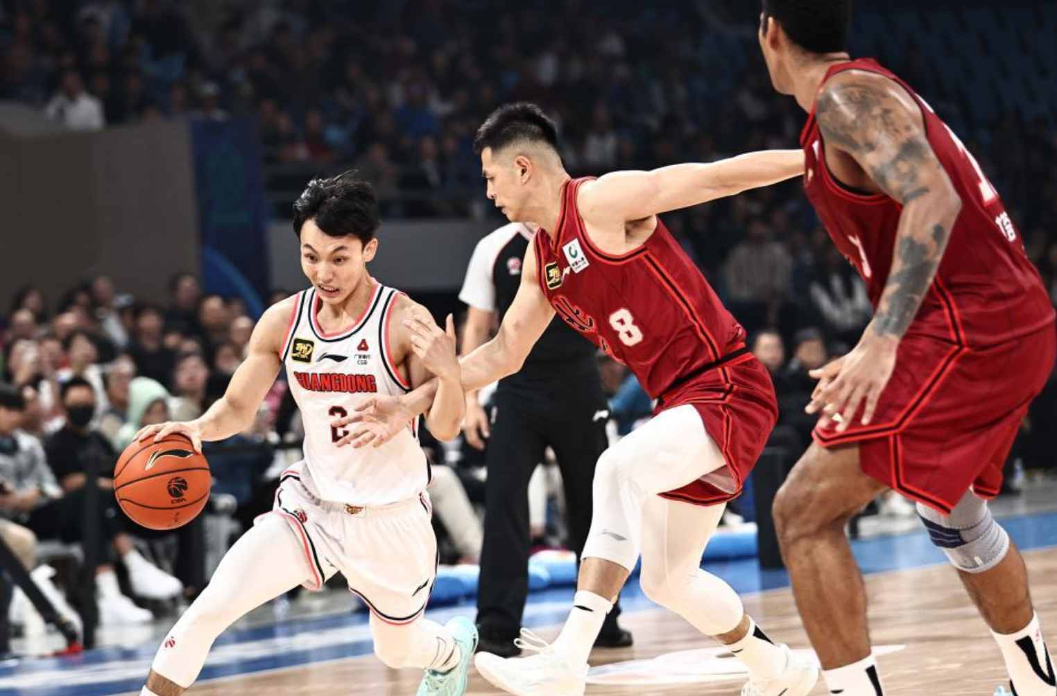 九游网页版-关于CBA常规赛清晨再迎强敌，布莱顿回应争议，主帅态度：震撼外界，轮换策略成焦点的信息