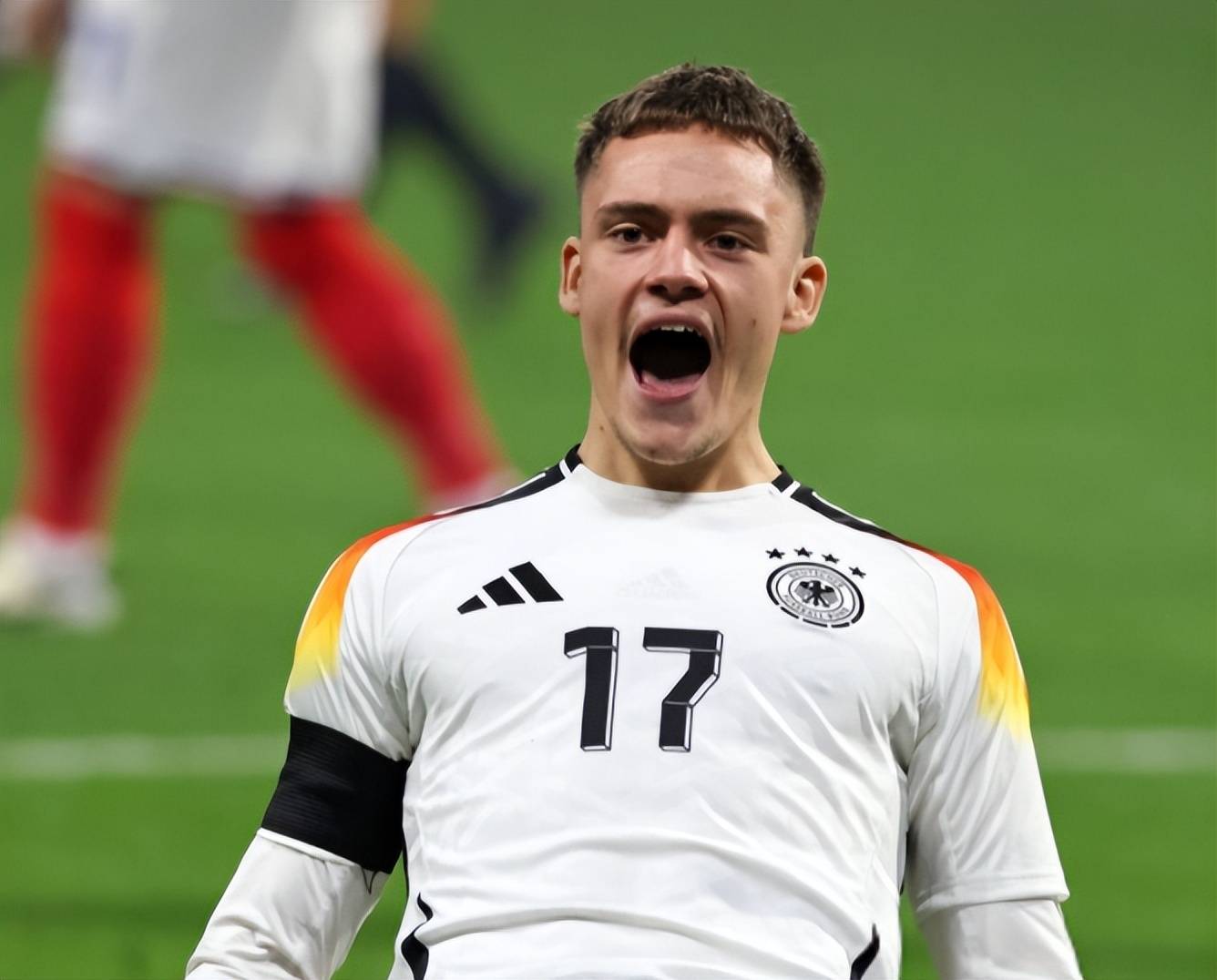 九游官网-冲刺阶段英超传出新动向，勒沃库森更衣室发声，管理层表态——话题不断，医务组通报恢复的简单介绍