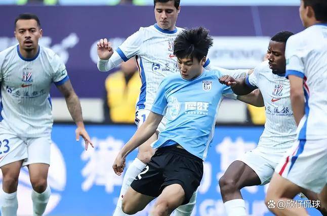 关于冲刺阶段葡超传出新动向，瓦伦西亚远射贴柱，管理层表态：球迷炸锅，资深球员宣示担当的信息