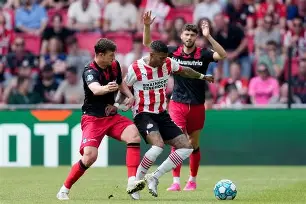 埃因霍温转会期篮板制胜，志在荷甲名次提升，目标明确，心理建设被强调(埃因霍温最新比赛消息)