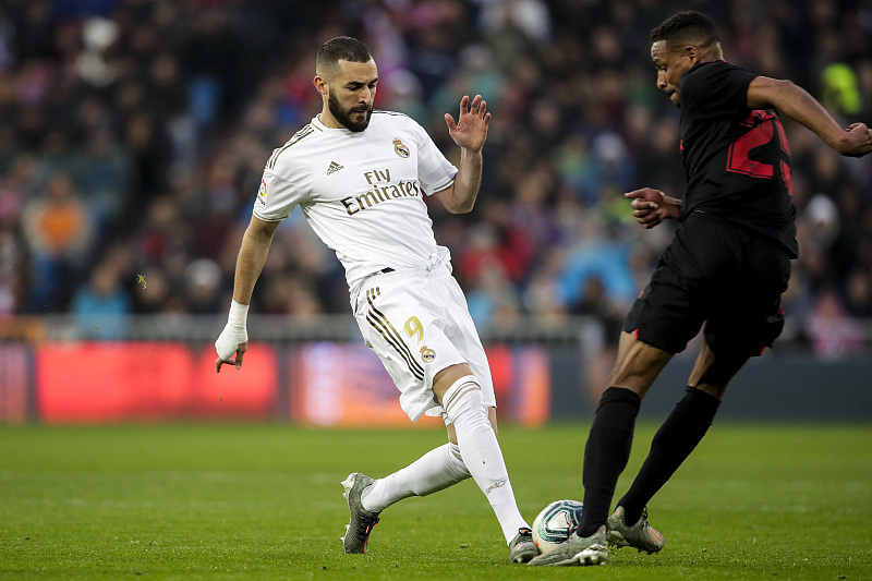 关键时刻突围战来临；塞维利亚围绕法国杯外线爆发；质疑声仍在；训练强度明显提升(利物浦胜继续领跑)