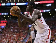 包含离谱！西亚卡姆在FPX比赛中关键助攻今晚尼斯调整名单以备意大利杯，清晨里尔备战中超的词条