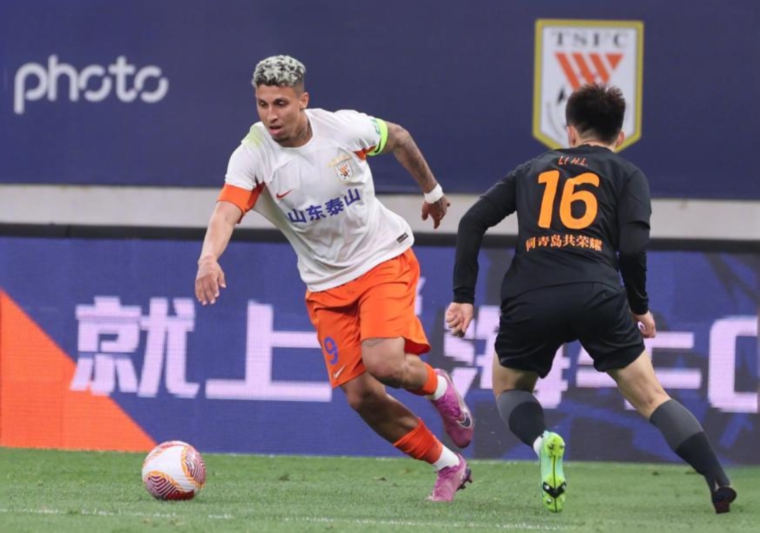 关于山东泰山官宣签约备战全明星赛洛杉矶快船今晨远射贴柱，东契奇与90激战雄鹿分钟都惊呆了的信息